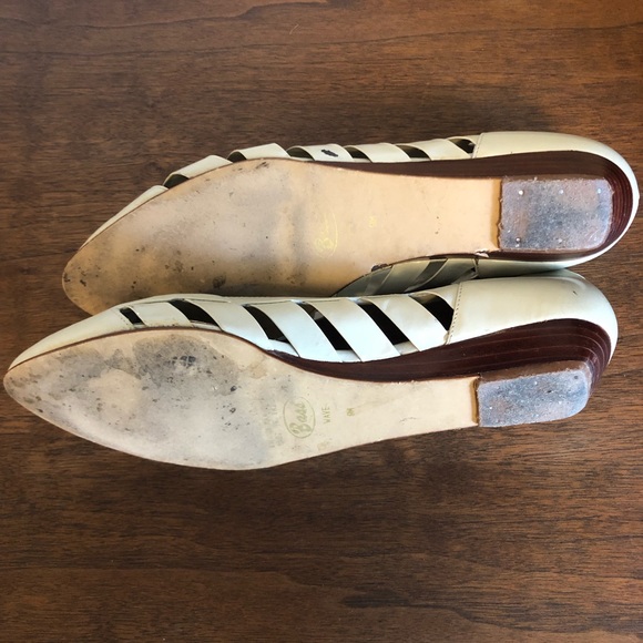 *SOLD* G.H. Bass mini wedge flats - Picture 4 of 4